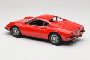 Ferrari Dino 246 GT レッド Norev 1:18 187800 メタル - 画像 4/6