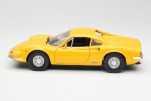 Ferrari Dino 246 GT イエロー Anson 1:18 30301W メタル - 画像 4/8