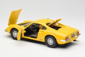 Ferrari Dino 246 GT イエロー Anson 1:18 30301W メタル - 画像 5/8