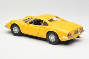 Ferrari Dino 246 GT イエロー Anson 1:18 30301W メタル - 画像 7/8