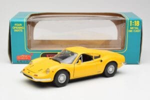 Ferrari Dino 246 GT イエロー Anson 1:18 30301W メタル - 画像 8/8