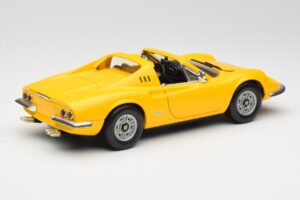 Ferrari Dino 246 GTS イエロー Hot Wheels 1:18 23920 メタル - 画像 3/8