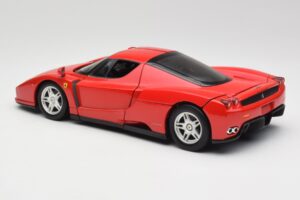 Ferrari Enzo レッド Hot Wheels 1:18 56293 メタル - 画像 7/8