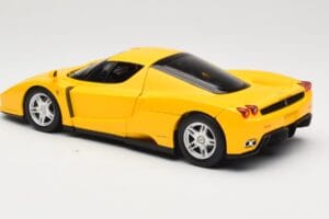 Ferrari Enzo イエロー Hot Wheels 1:18 C1550 メタル - 画像 7/8