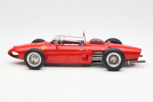 Ferrari Dino 156 Sharknose F1 1961 CMC 1:18 M-078 メタル - 画像 3/6