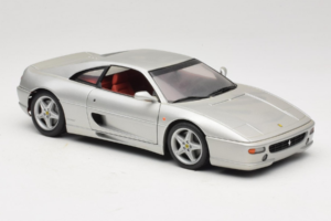 Ferrari F355 Berlinetta シルバー UT Models 1:18 180074020-S1 メタル - 画像 6/8