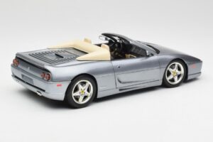 Ferrari F355 Spider シルバー Hot Wheels 1:18 23907-M1 メタル - 画像 3/8