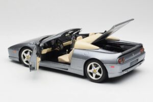 Ferrari F355 Spider シルバー Hot Wheels 1:18 23907-M1 メタル - 画像 5/8