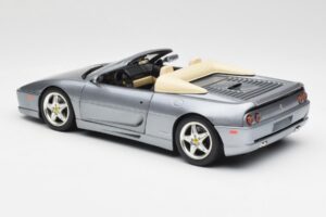 Ferrari F355 Spider シルバー Hot Wheels 1:18 23907-M1 メタル - 画像 7/8