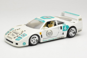 Ferrari F40 4444 Tage Garanta #4 ホワイト Bburago 1:18 3332-W5 メタル