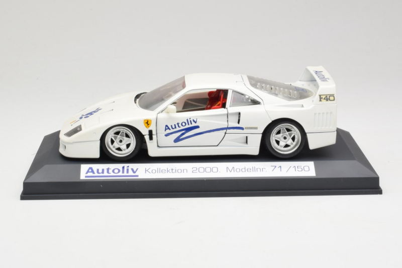 Ferrari F40 Autoliv ホワイト リミテッドエディション 150台 Exclusive Cars 1:18 EC001 メタル