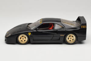Ferrari F40 ブラック ゴールドホイール Bburago 1:18 3032-B2 メタル - 画像 4/8