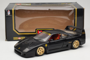 Ferrari F40 ブラック ゴールドホイール Bburago 1:18 3032-B2 メタル - 画像 8/8