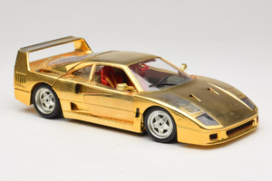 Ferrari F40 Chrome Gold Limited Edition 250 pcs Bburago 1:18 3332-G1 メタル - 画像 6/8