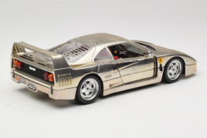 Ferrari F40 Chrome Silver Bburago 1:18 3401 メタル - 画像 3/8