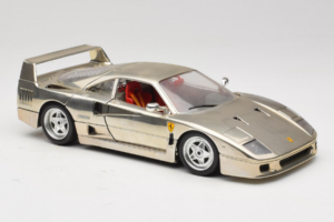 Ferrari F40 Chrome Silver Bburago 1:18 3401 メタル - 画像 6/8