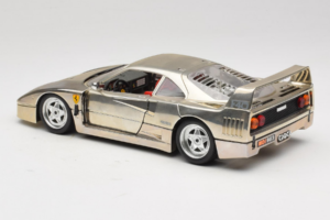 Ferrari F40 Chrome Silver Bburago 1:18 3401 メタル - 画像 7/8