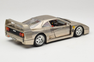 Ferrari F40 Dark Chrome Silver Kroymans リミテッドエディション Bburago 1:18 3032-C2 メタル - 画像 3/8