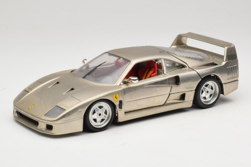 Ferrari F40 Dark Chrome Silver Kroymans リミテッドエディション Bburago 1:18 3032-C2 メタル