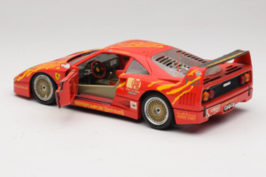 Ferrari F40 Evoluzione #3 Brummel レッド 1987 Bburago 1:18 3022-P2 メタル - 画像 5/8