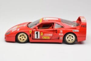 Ferrari F40 Evoluzione Bburago 1:18 3042 メタル - 画像 4/8