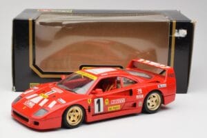 Ferrari F40 Evoluzione Bburago 1:18 3042 メタル - 画像 8/8