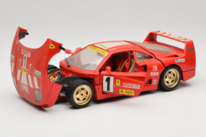 Ferrari F40 Evoluzione #1 Pirelli レッド 1992 Bburago 1:18 3042-P1 メタル - 画像 2/8