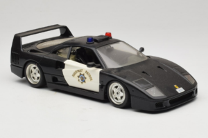 Ferrari F40 Highway Patrol ブラック ホワイト Bburago 1:18 3022-H1 メタル - 画像 6/8