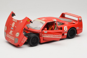 Ferrari F40 #6 V. Colombo L'Indipendente レッド 1987 Bburago 1:18 3032-L1 メタル - 画像 2/8