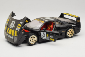 Ferrari F40 Magneti Marelli #3 ブラック Bburago 1:18 3022-B1 メタル - 画像 2/8