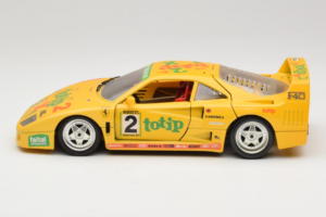 Ferrari F40 Totip Jolly Club #2 イエロー Bburago 1:18 3332-Y1 メタル - 画像 4/8