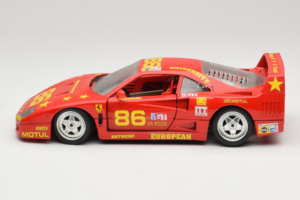 Ferrari F40 LM #86 Ch. Pozzi IMSA 24 Hours of Le Mans 1985 レッド Bburago 1:18 3332-P6 メタル - 画像 4/8