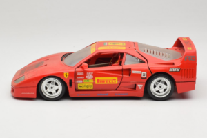 Ferrari F40 Pirelli BBS レッド Bburago 1:18 3032-P4 メタル - 画像 4/8