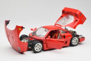 Ferrari F40 レッド Bburago 1:18 3032 メタル - 画像 2/8