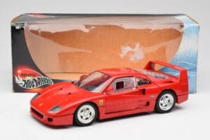 Ferrari F40 レッド Hot Wheels 1:18 23911 メタル - 画像 8/8