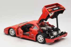 Ferrari F40 レッド Tonka 1:18 17004 メタル - 画像 5/8