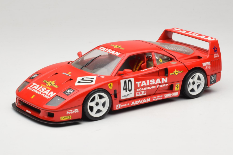 Ferrari F40 #40 T. Ohta / A. Reid Taisan レッド 1987 Bburago 1:18 3022-T1 メタル