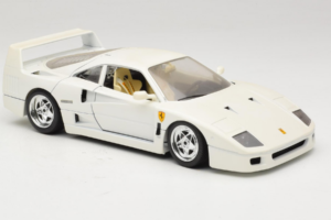 Ferrari F40 ホワイト Bburago 1:18 3332-W4 メタル - 画像 6/8