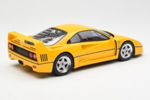 Ferrari F40 イエロー GT Spirit 1:18 GT839 レジン - 画像 2/6