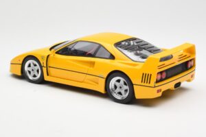 Ferrari F40 イエロー GT Spirit 1:18 GT839 レジン - 画像 5/6