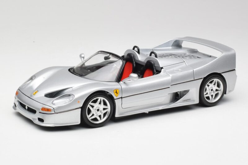 Ferrari F50 カブリオレ シルバー Bburago 1:18 3372 メタル