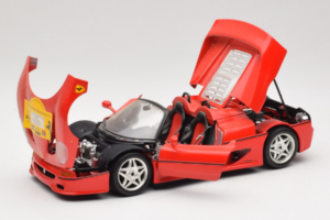 Ferrari F50 カブリオレ 50 Jahre Ferrari 24 Jahre Bburago FMC レッド Bburago 1:18 3352-P1 メタル - 画像 2/8