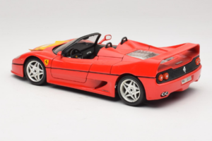 Ferrari F50 カブリオレ 50 Jahre Ferrari 24 Jahre Bburago FMC レッド Bburago 1:18 3352-P1 メタル - 画像 7/8