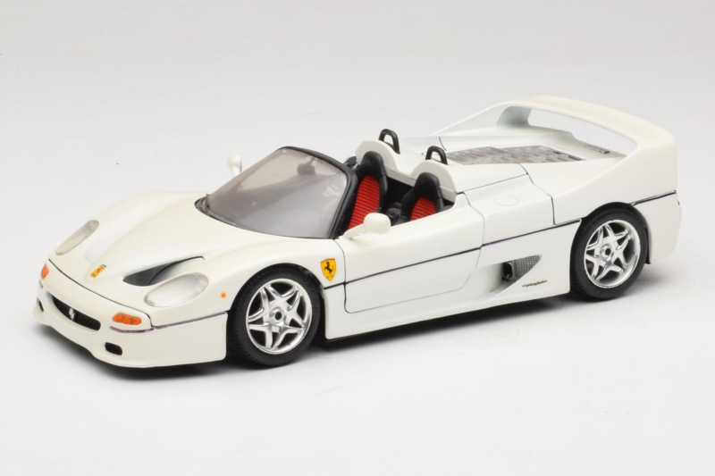 Ferrari F50 カブリオレ ホワイト Bburago 1:18 3352-W1 メタル