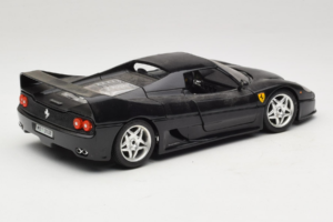 Ferrari F50 クーペ ブラック Bburago 1:18 3372-B1 メタル - 画像 3/8