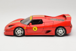 Ferrari F50 クーペ #6 レッド イタリア国旗付き Bburago 1:18 3382-P1 メタル - 画像 4/8