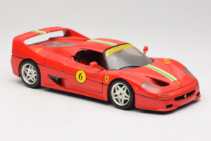 Ferrari F50 クーペ #6 レッド イタリア国旗付き Bburago 1:18 3382-P1 メタル - 画像 6/8