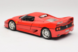 Ferrari F50 Coupe レッド Bburago 1:18 3382 メタル - 画像 7/8