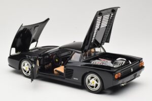 Ferrari F512M ブラック Hot Wheels 1:18 23922 メタル - 画像 5/8
