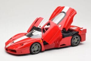 Ferrari FXX レッド Hot Wheels 1:18 310801 メタル - 画像 2/8